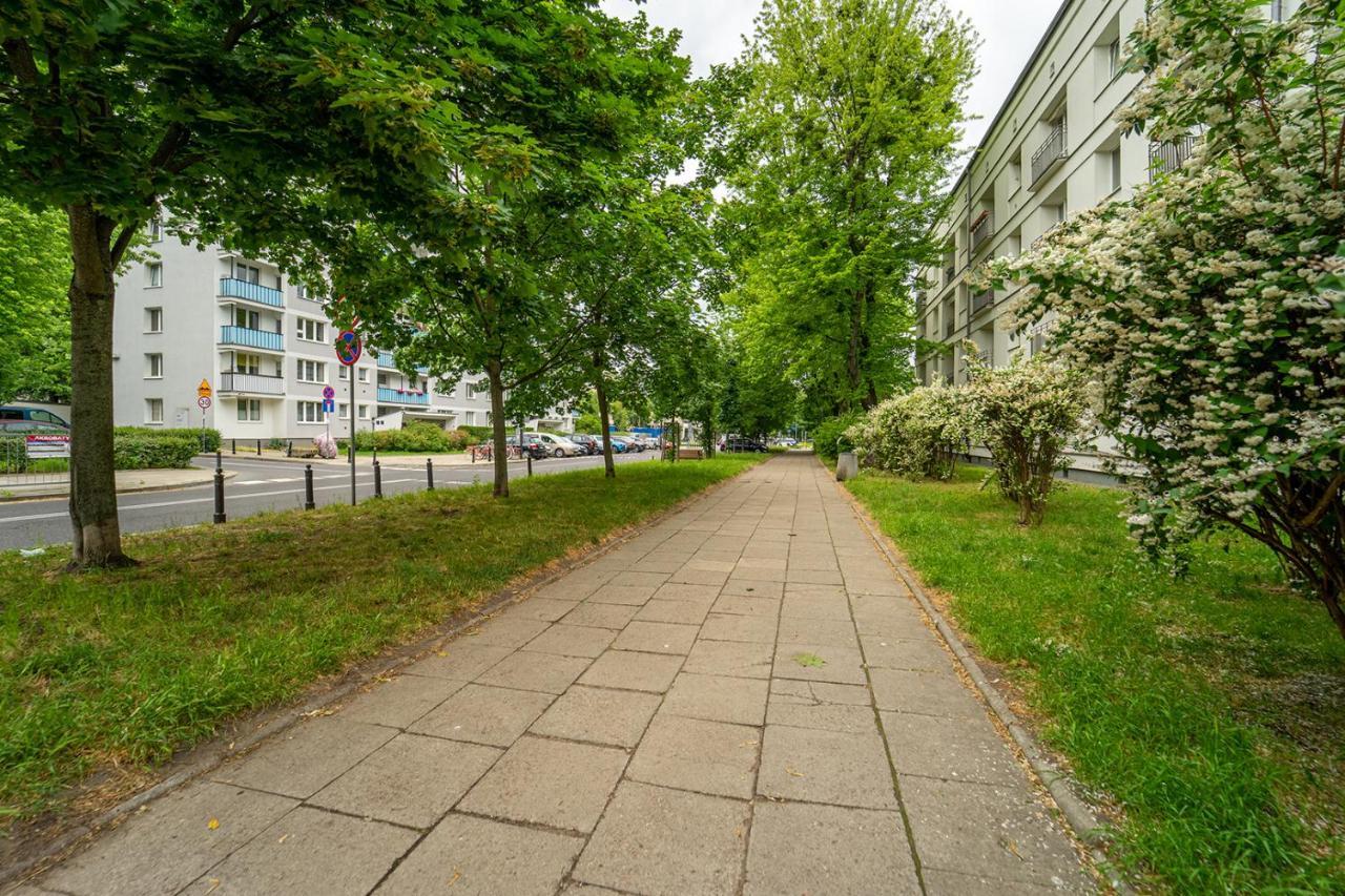 Dzielna Standard Apartment Варшава Екстер'єр фото